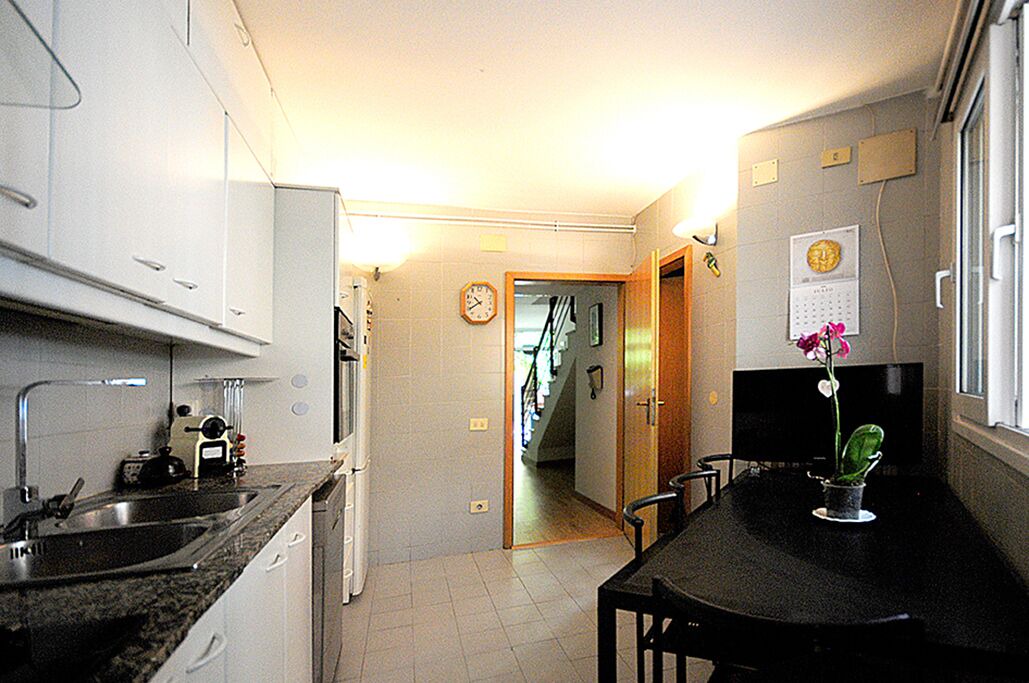 Photo of Kitchen in La Vila Olimpica del Poblenou
