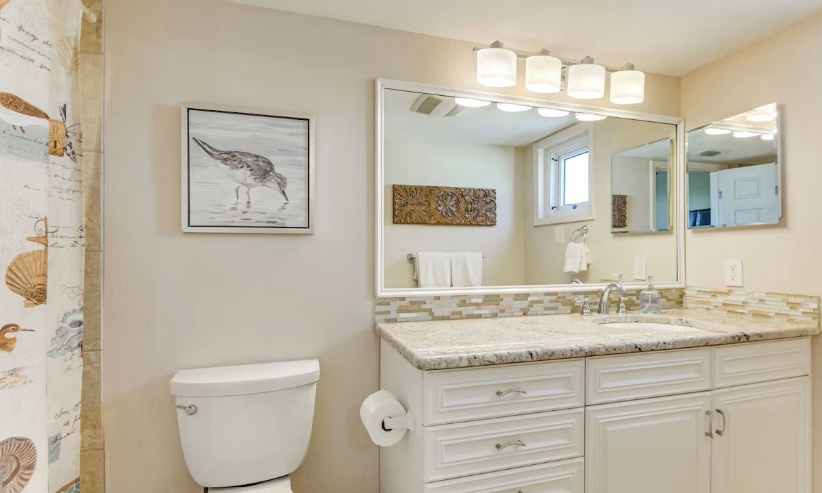 Photo of Bathroom in Pensacola Beach