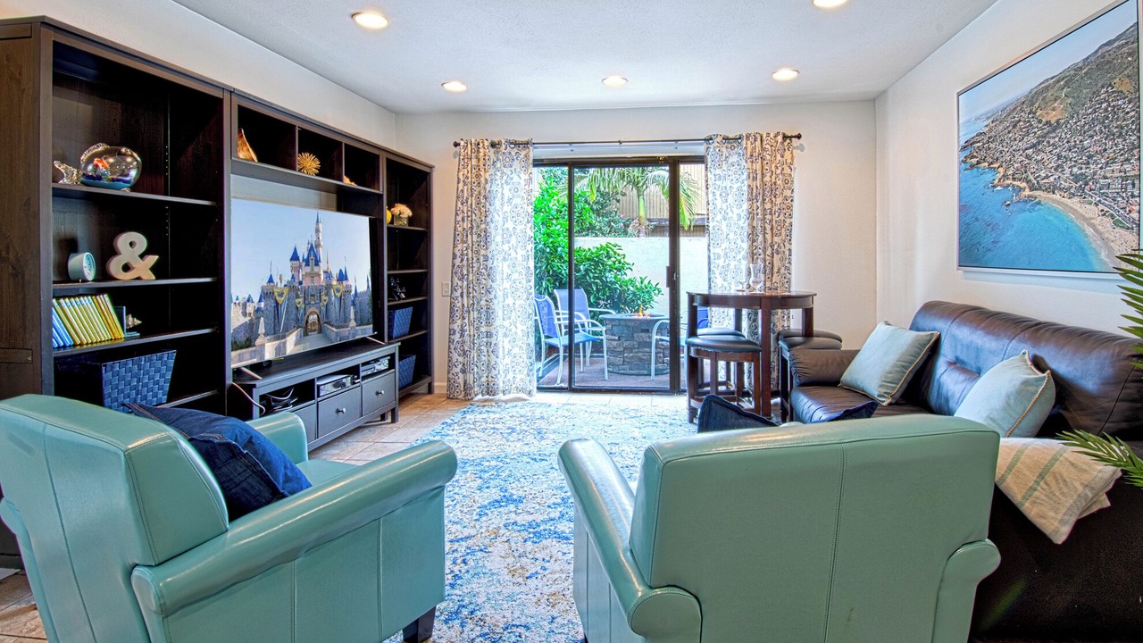 Photo of Livingroom in Hermosa Village