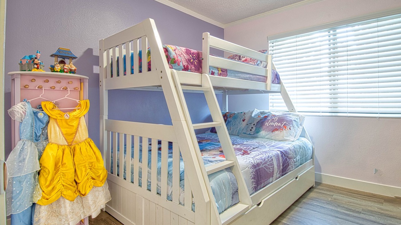 Photo of Bedroom in Hermosa Village