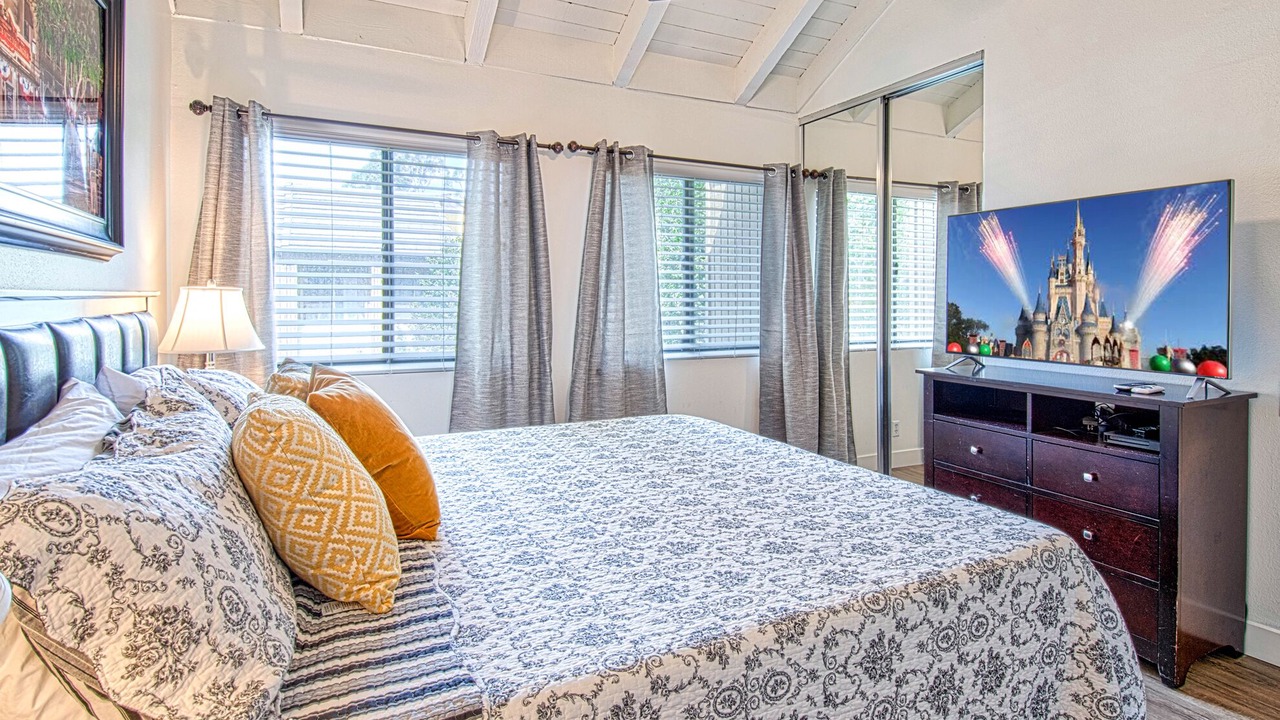 Photo of Bedroom in Hermosa Village