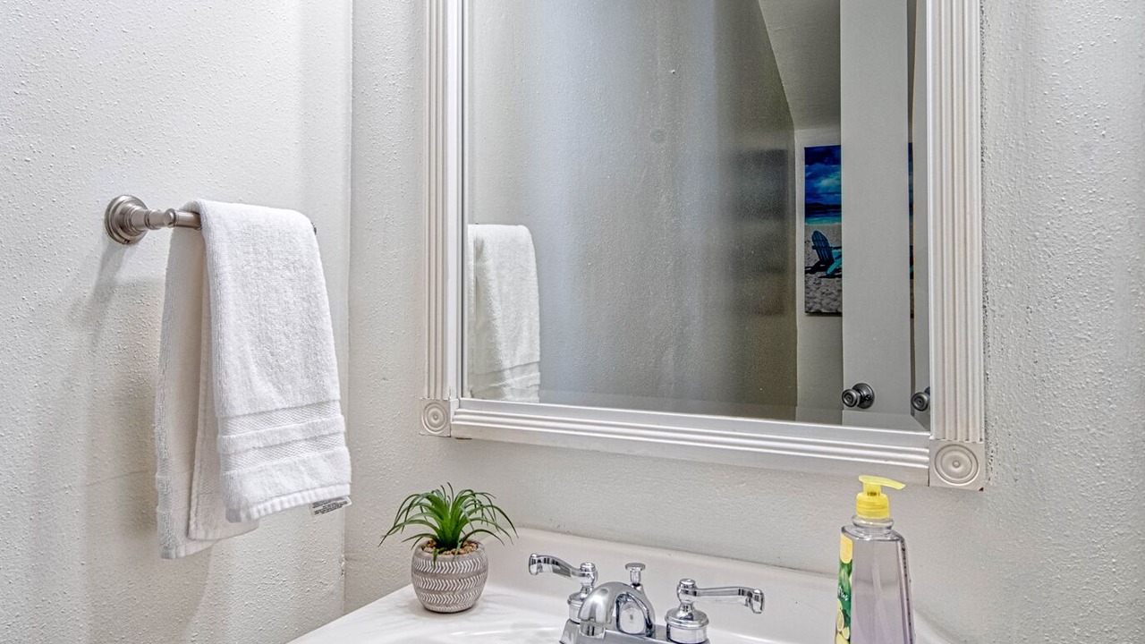 Photo of Bedroom in Hermosa Village