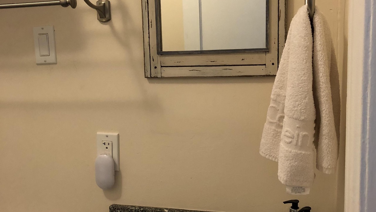 Photo of Bathroom in Murray