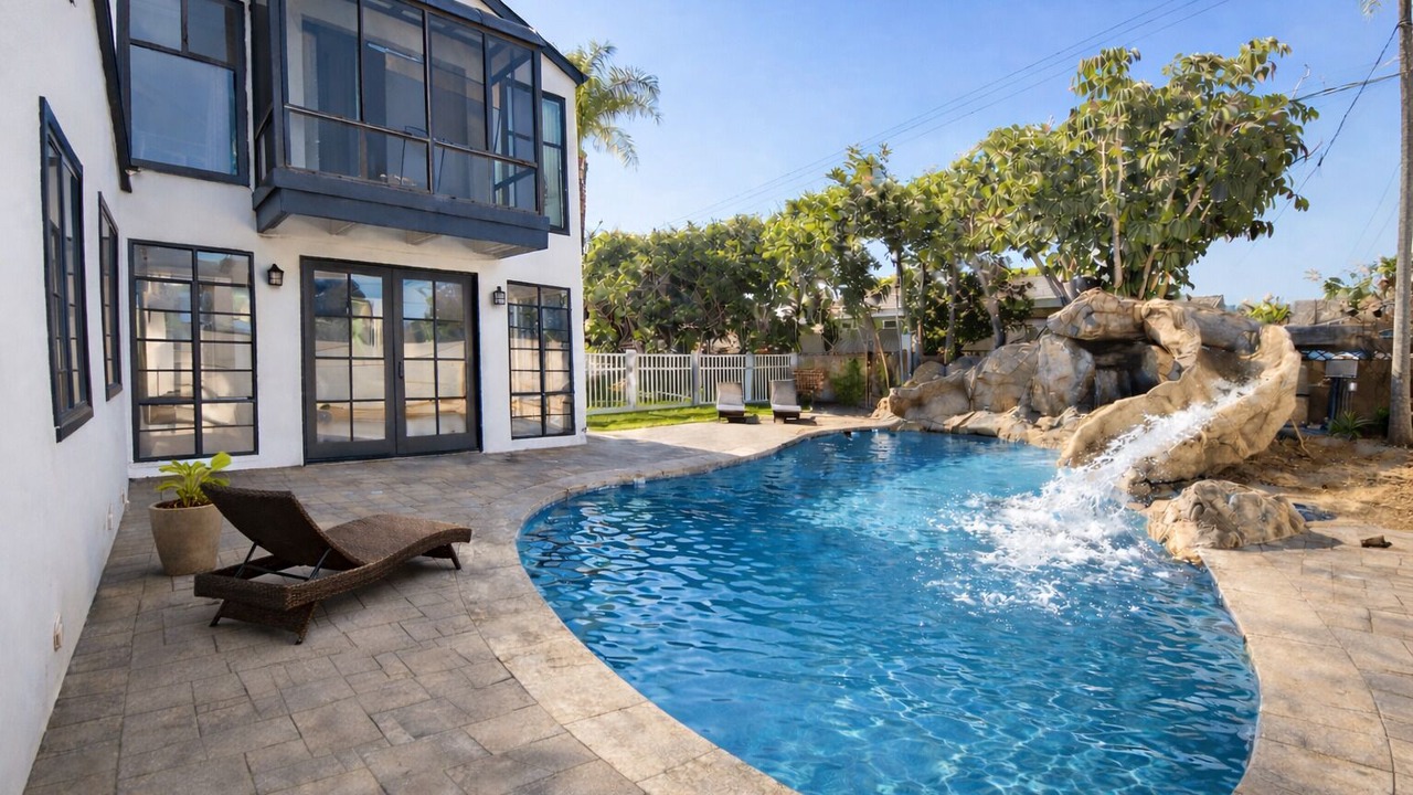 Photo of Outdoor in Hermosa Village