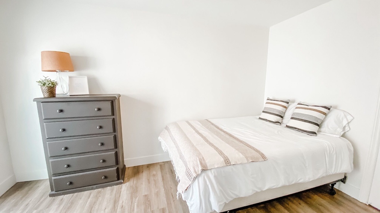 Photo of Bedroom in Hermosa Village