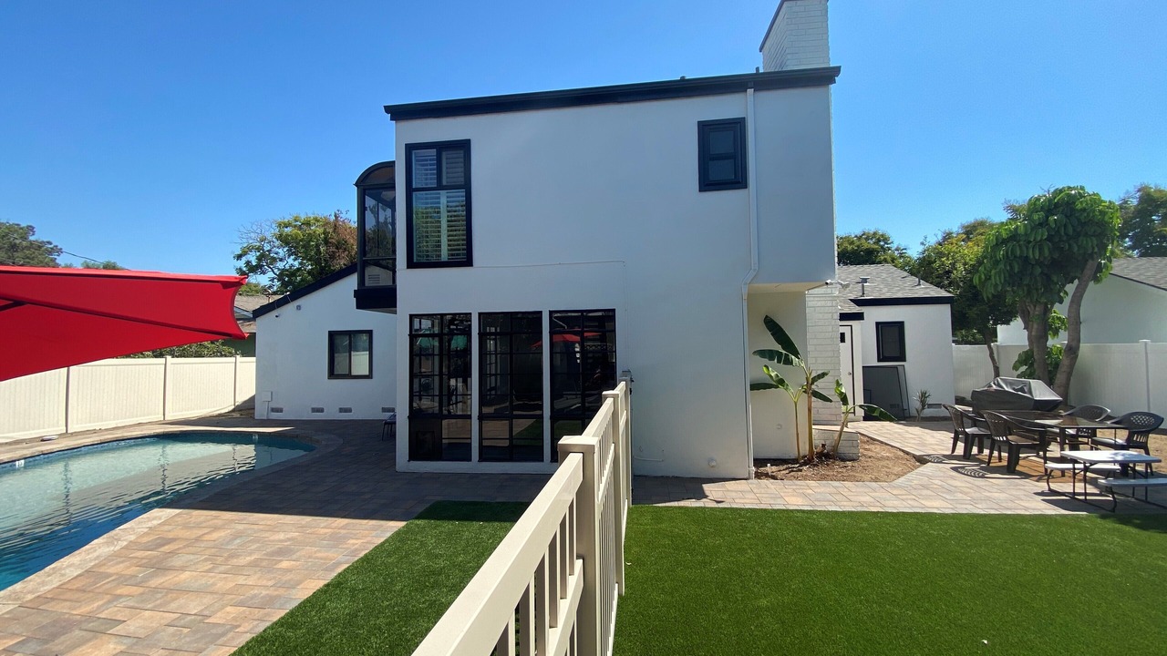 Photo of Patio Balcony in Hermosa Village
