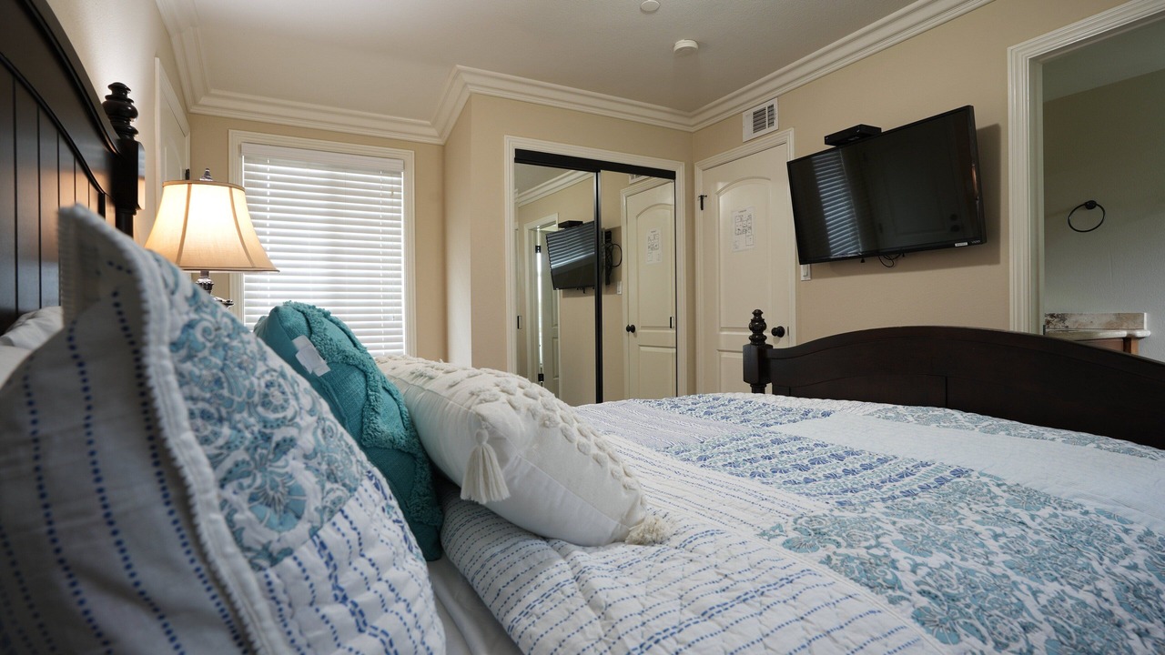 Photo of Bedroom in Hermosa Village