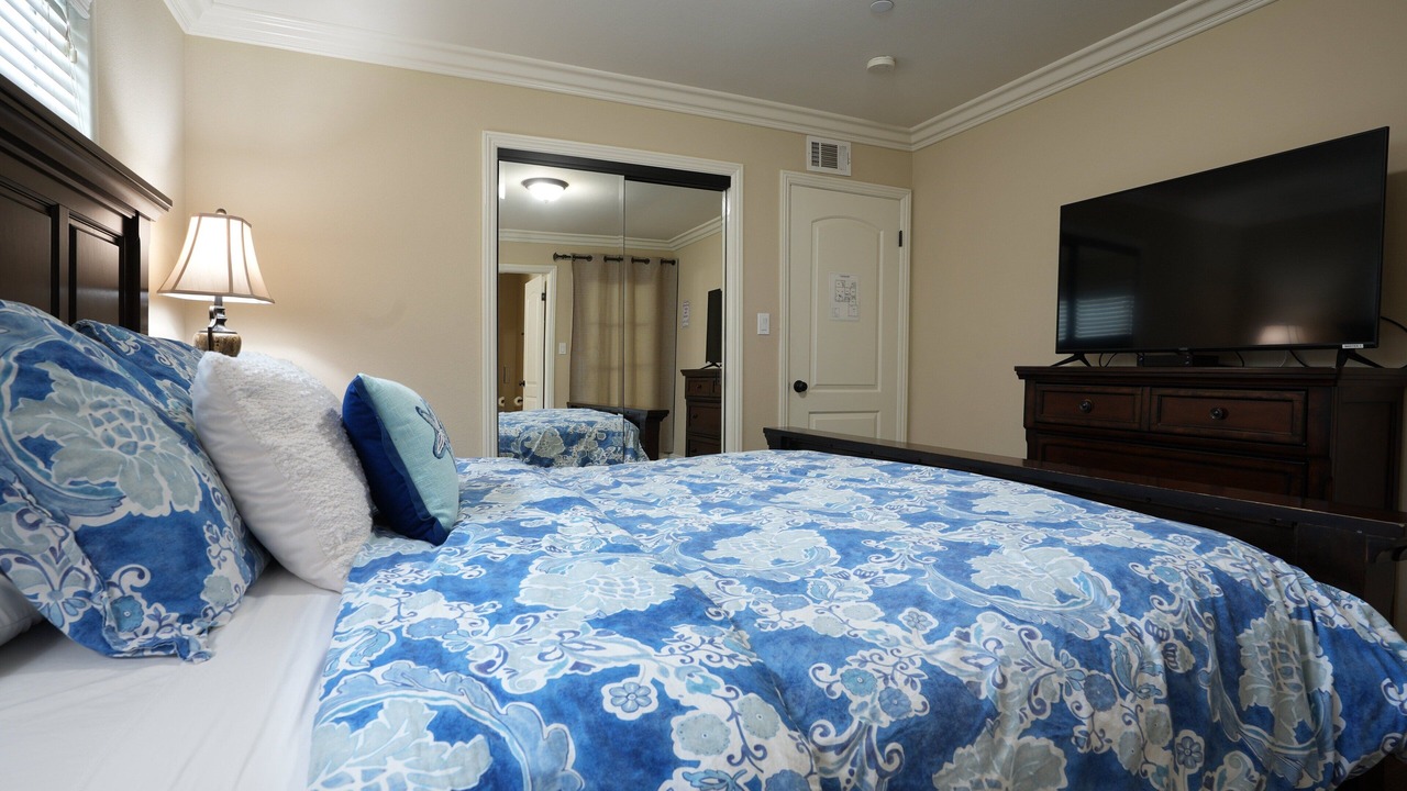 Photo of Bedroom in Hermosa Village