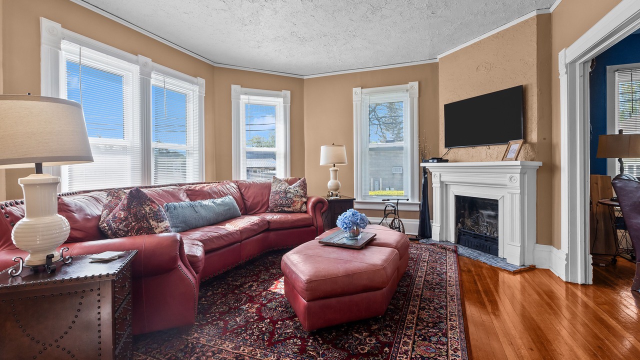 Photo of Livingroom in Lake Geneva