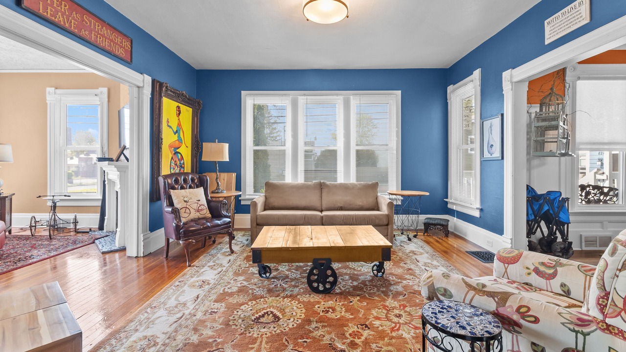 Photo of Livingroom in Lake Geneva