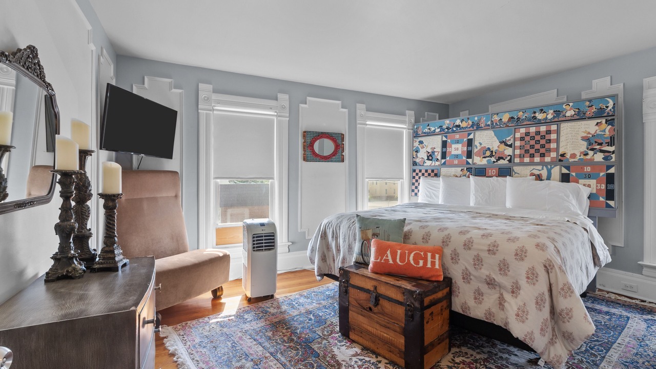 Photo of Bedroom in Lake Geneva