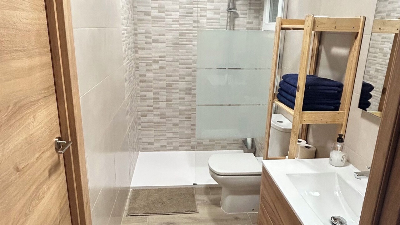 Photo of Bathroom in Lloret Town Center