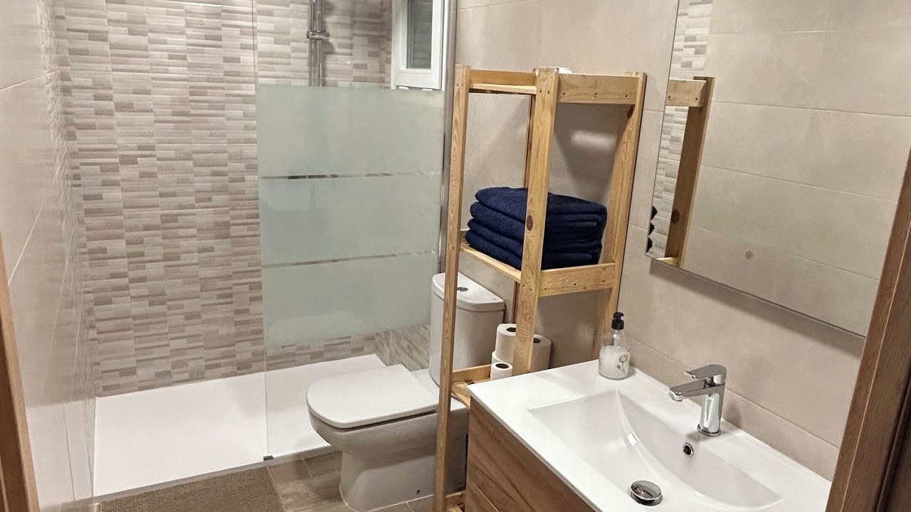 Photo of Bathroom in Lloret Town Center