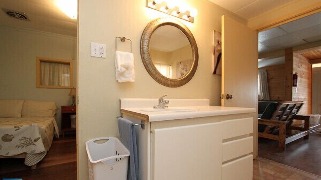Photo of Bathroom in Wasaga Beach
