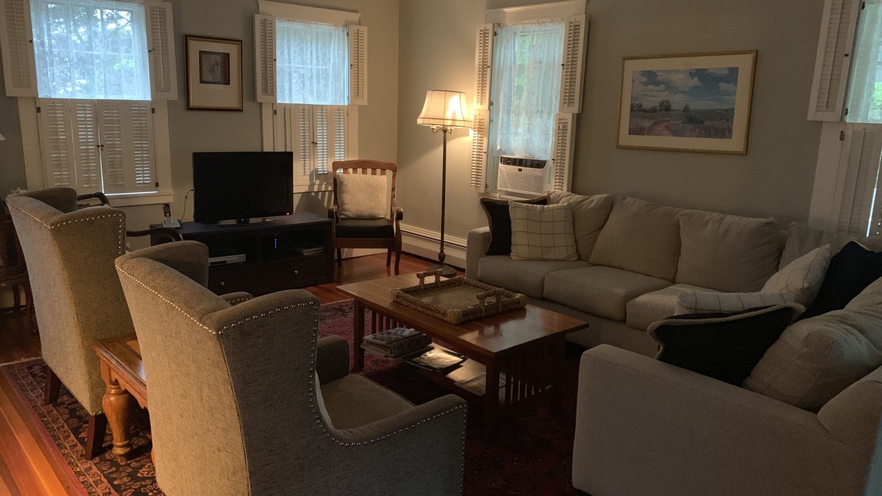 Photo of Livingroom in Edgartown