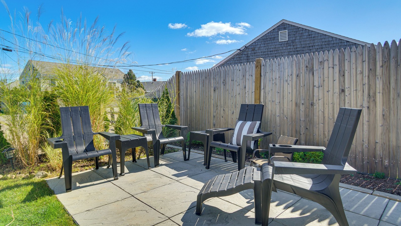 Photo of Patio Balcony in West Hyannisport