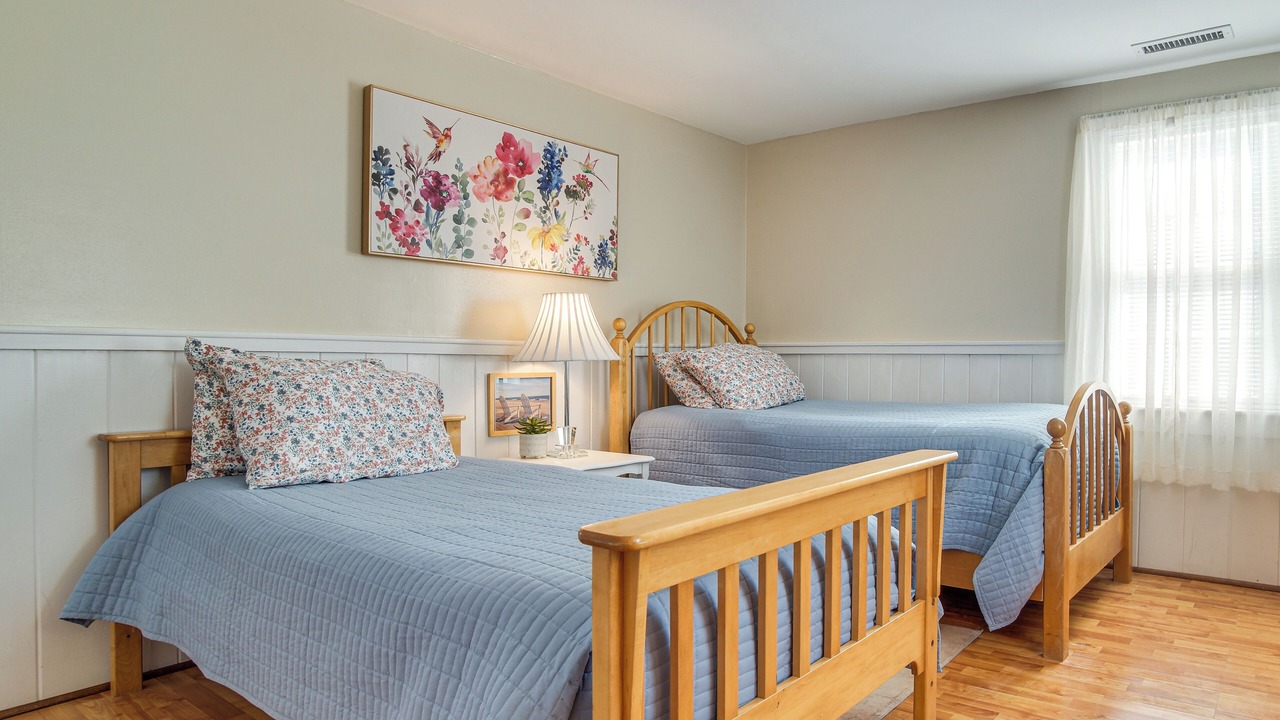 Photo of Bedroom in West Hyannisport