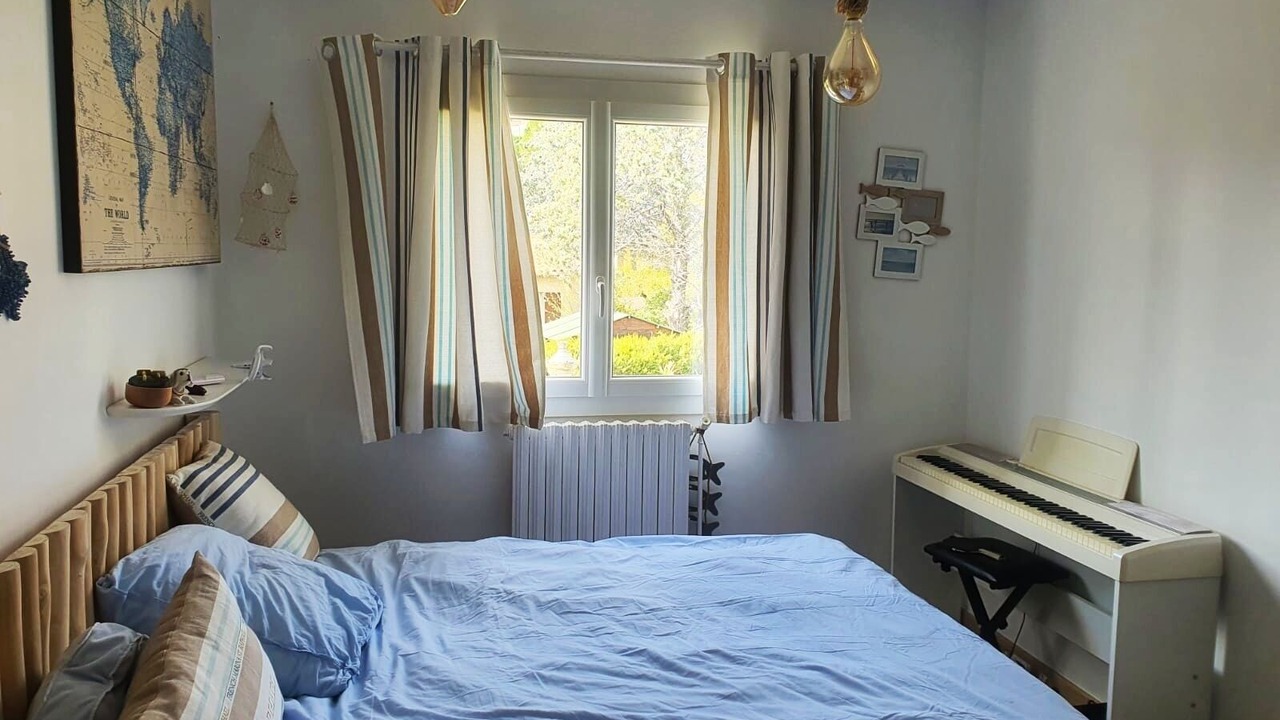 Photo of Bedroom in Gemenos