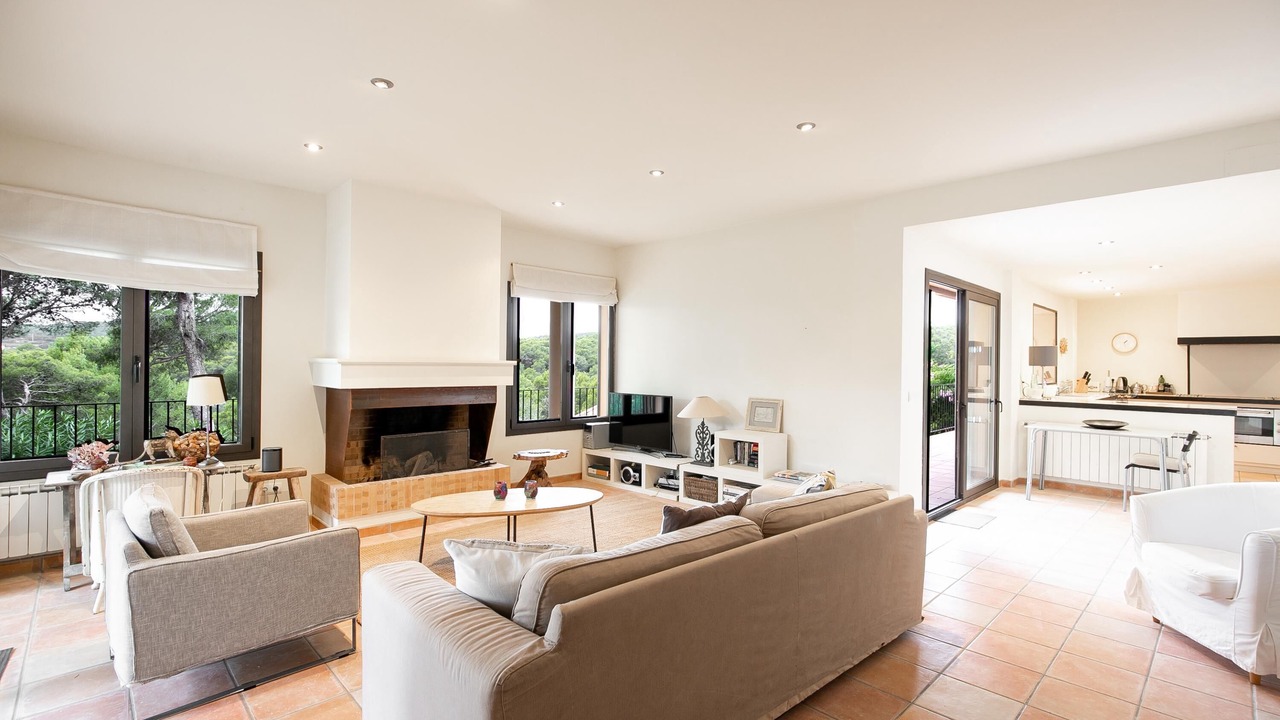 Photo of Livingroom in Tamariu