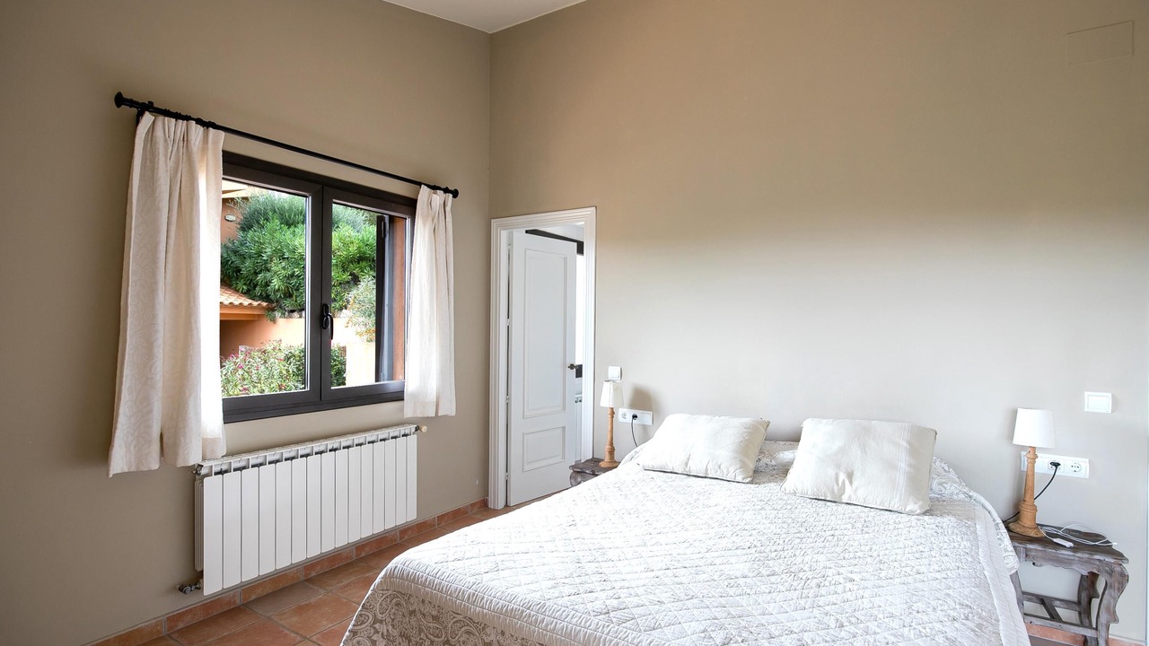 Photo of Bedroom in Tamariu
