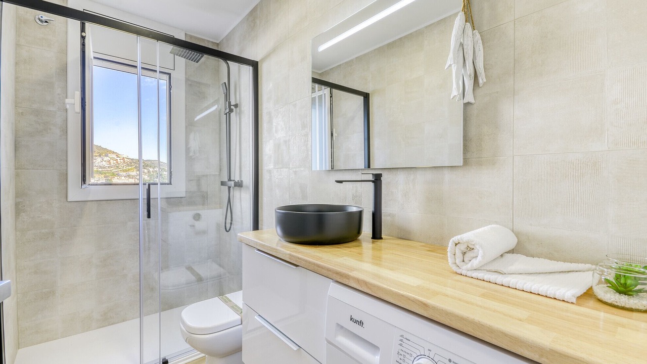 Photo of Bathroom in Almadraba-Canyelles