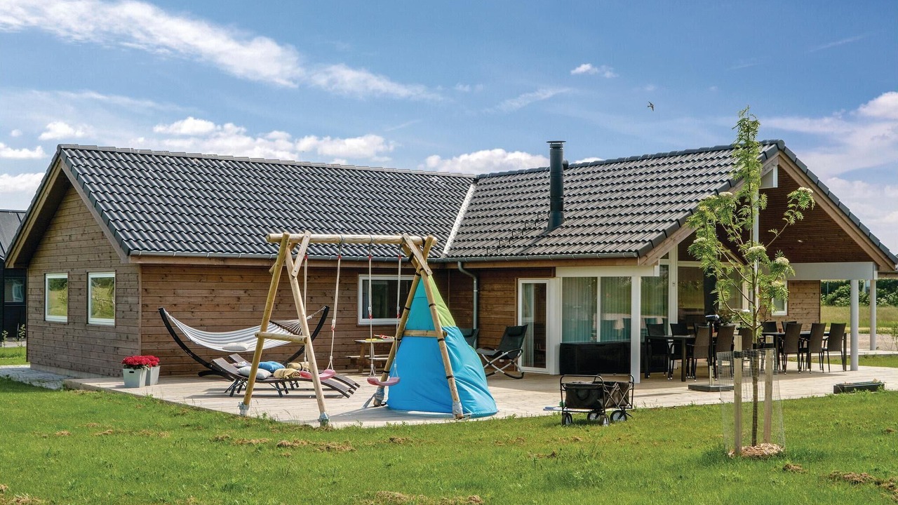 Photo of Others in Saksild Strand