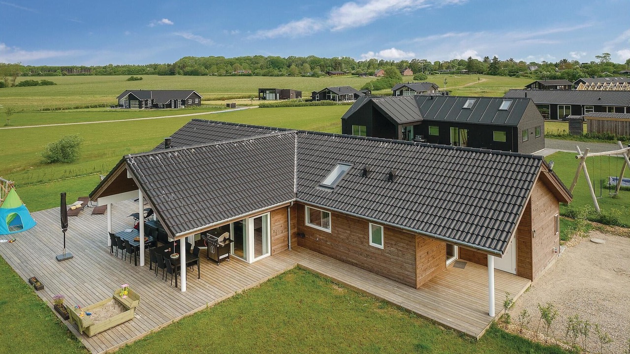 Photo of Others in Saksild Strand