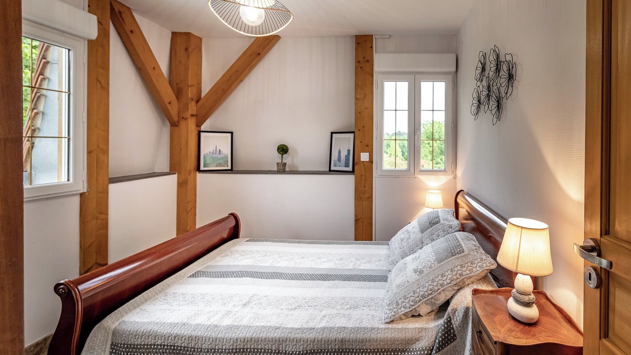 Photo of Bedroom in Saint-Geyrac