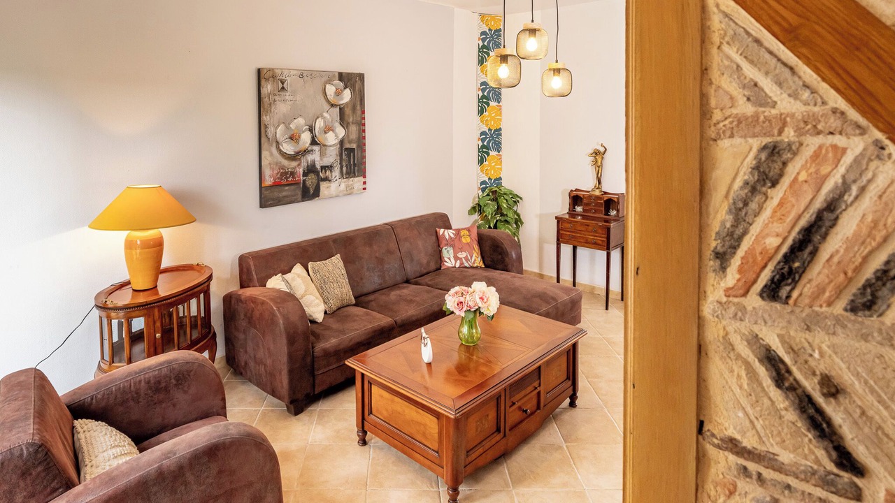 Photo of Livingroom in Saint-Geyrac