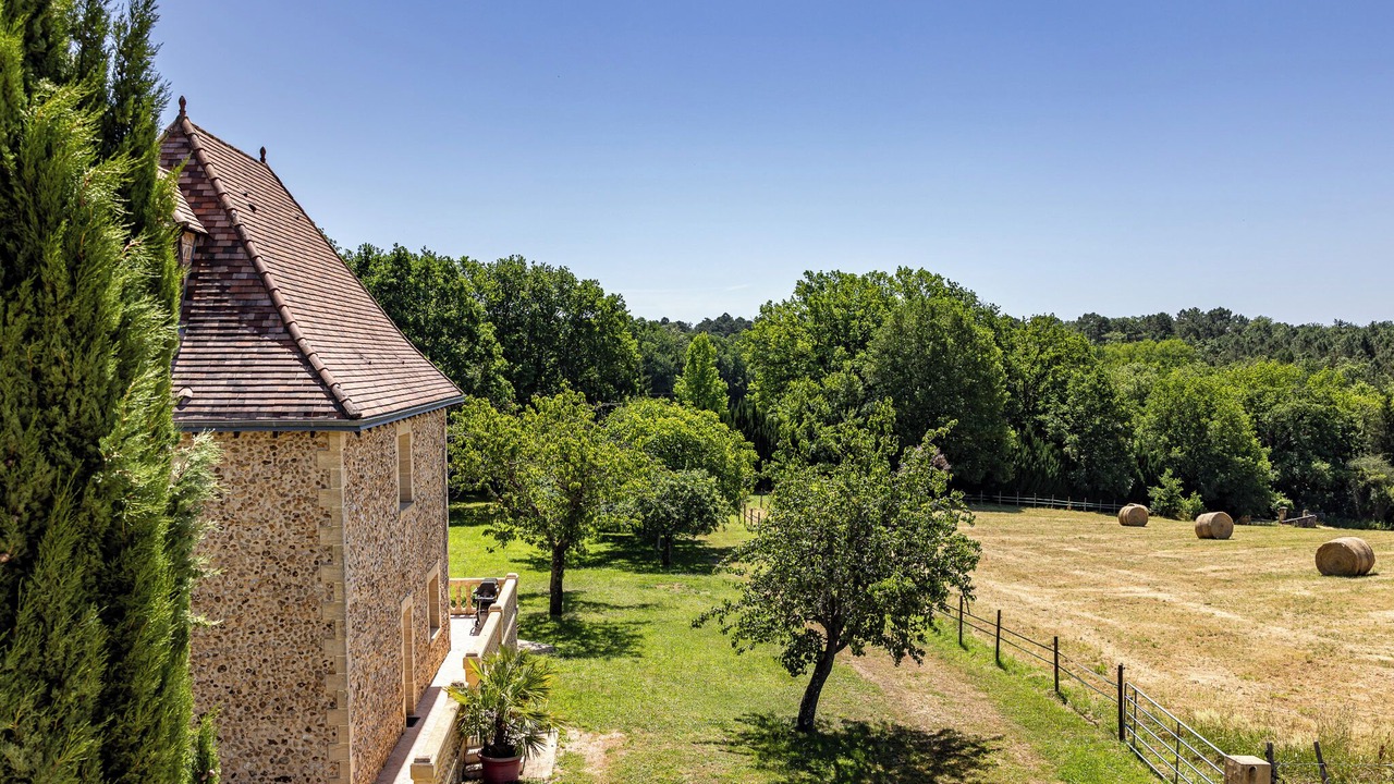 Photo of Outdoor in Saint-Geyrac