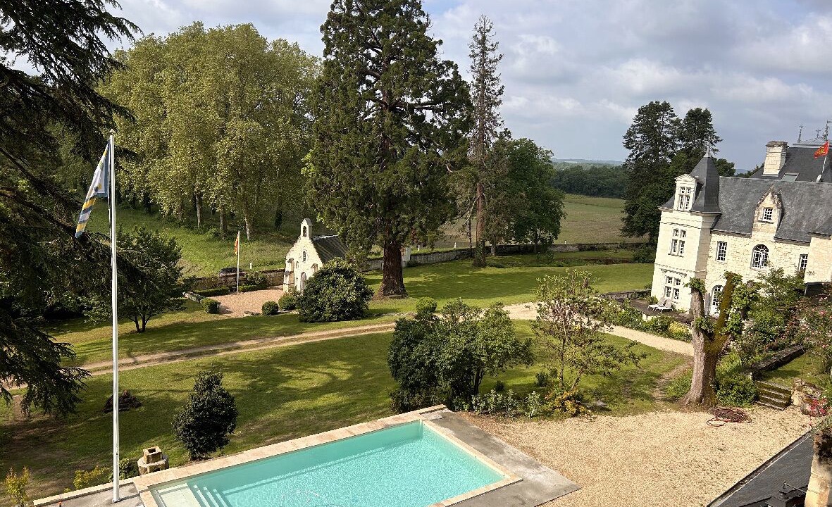 Photo of Outdoor in Cravant-les-Coteaux