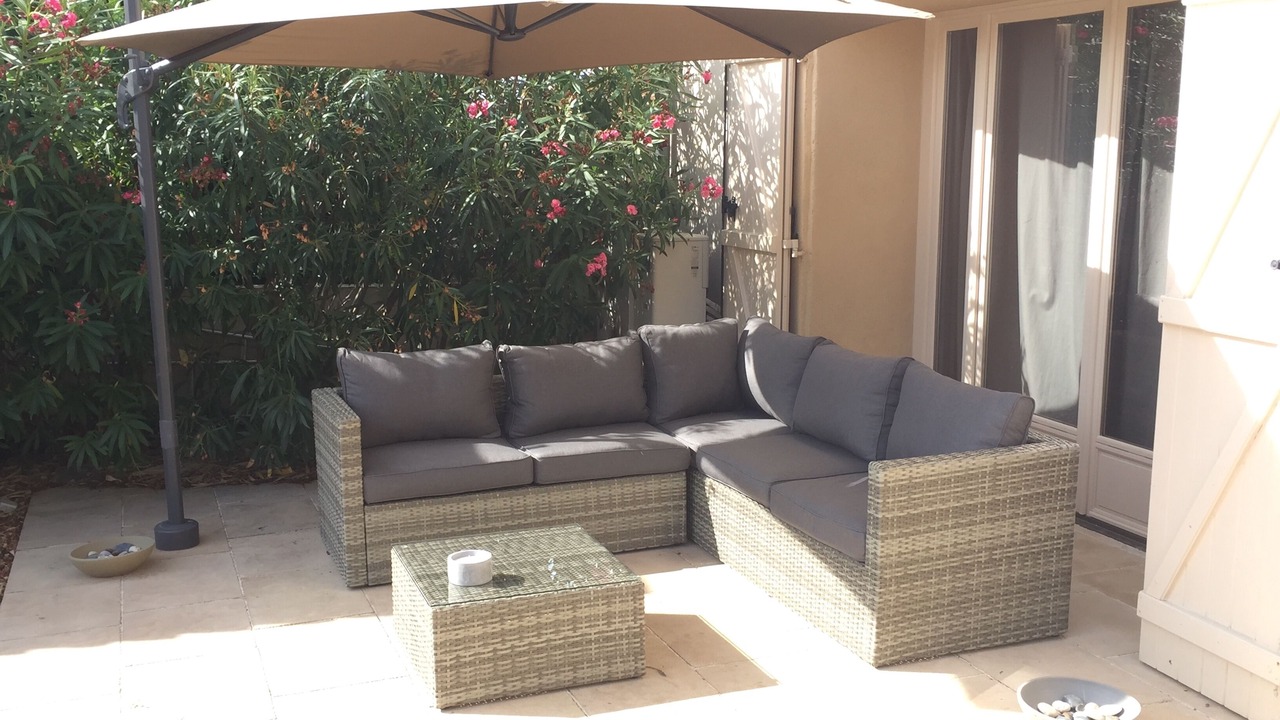 Photo of Patio Balcony in Peret