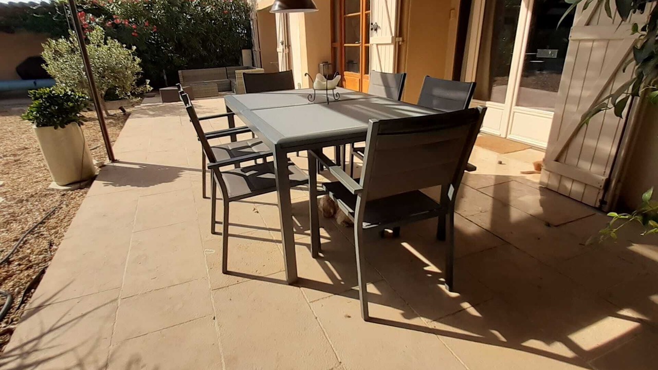 Photo of Outdoor in Peret