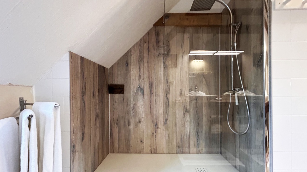 Photo of Bathroom in Cravant-les-Coteaux