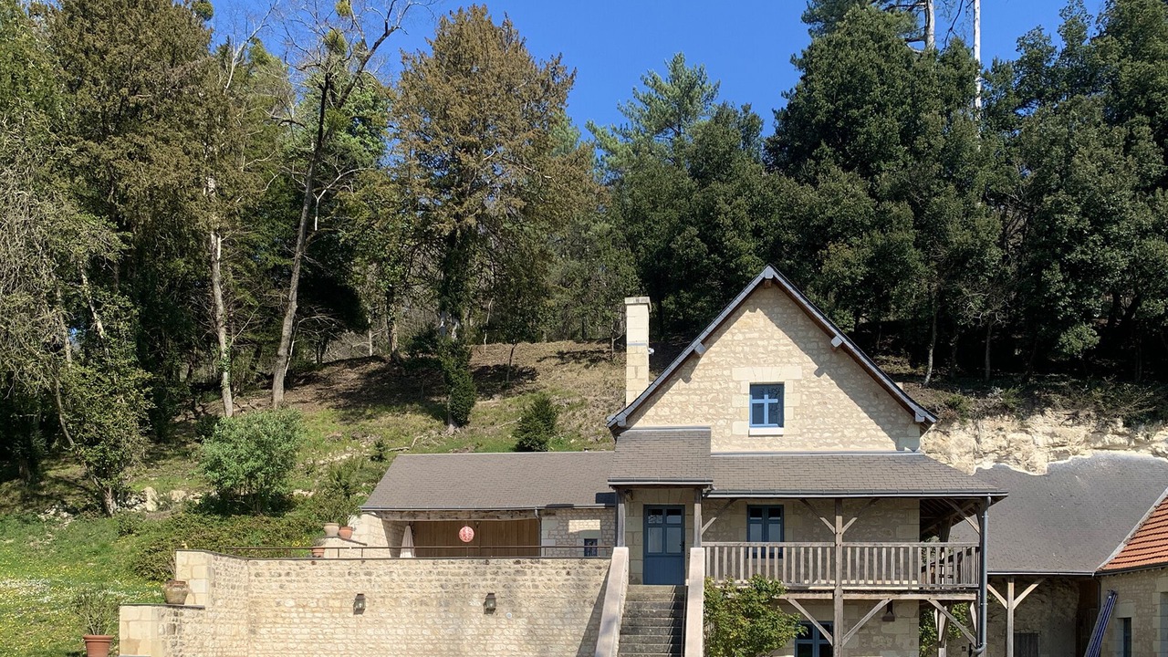 Photo of Outdoor in Cravant-les-Coteaux
