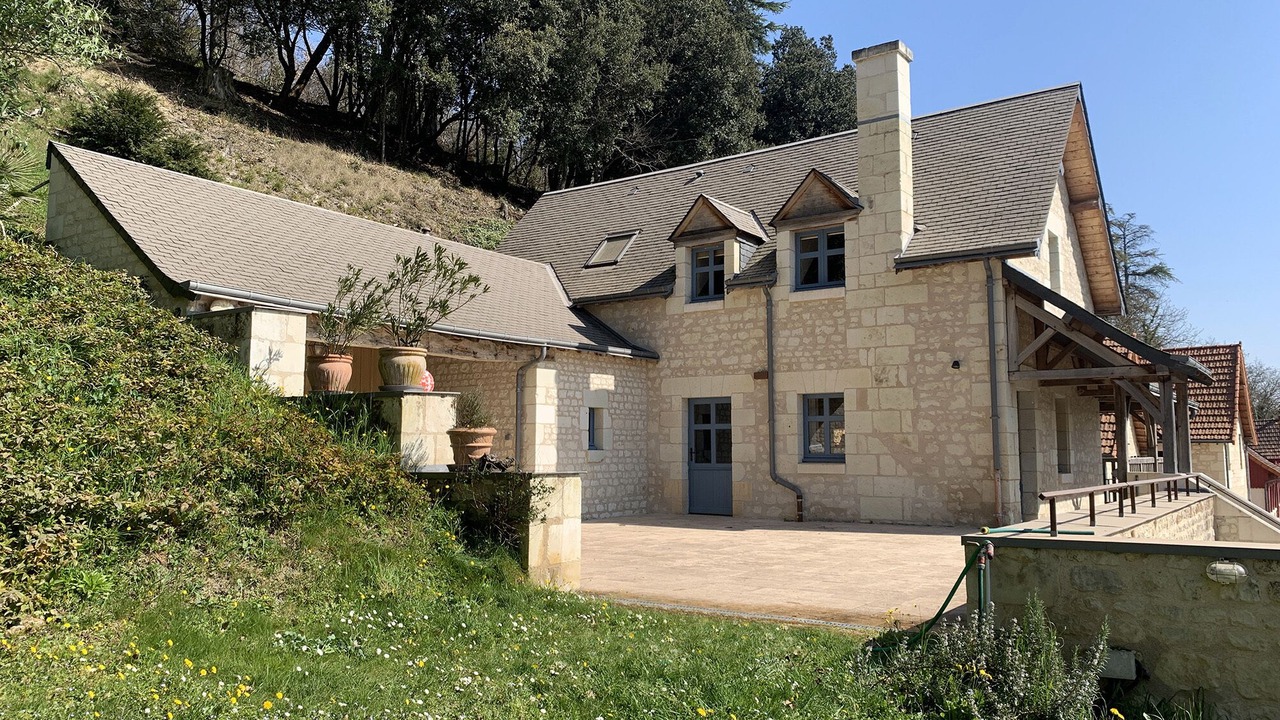 Photo of Outdoor in Cravant-les-Coteaux