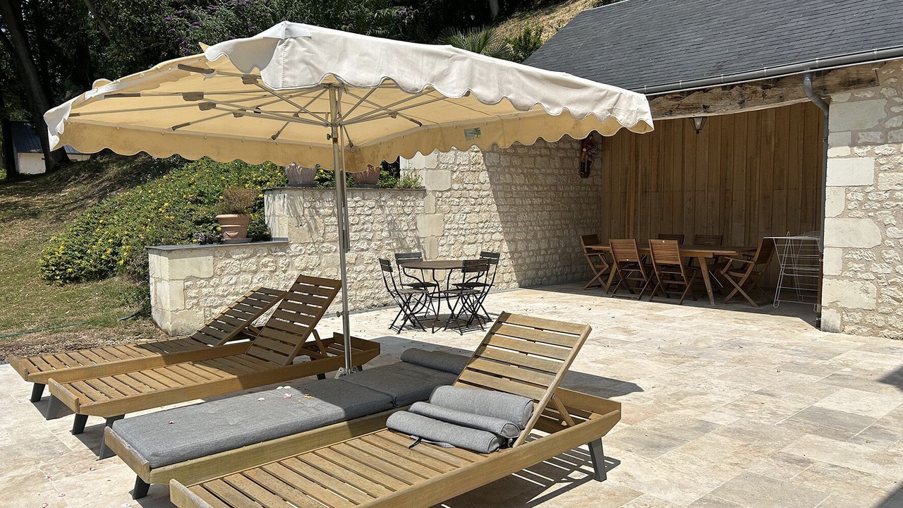Photo of Outdoor in Cravant-les-Coteaux