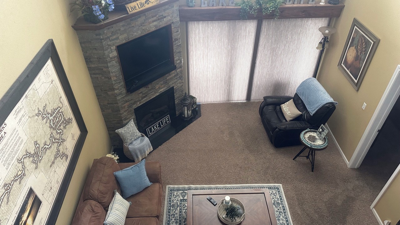 Photo of Livingroom in Camdenton