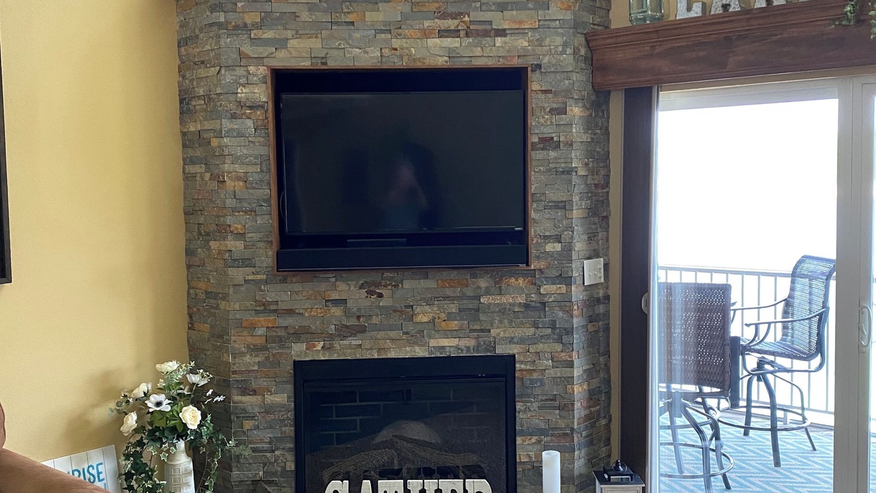 Photo of Livingroom in Camdenton