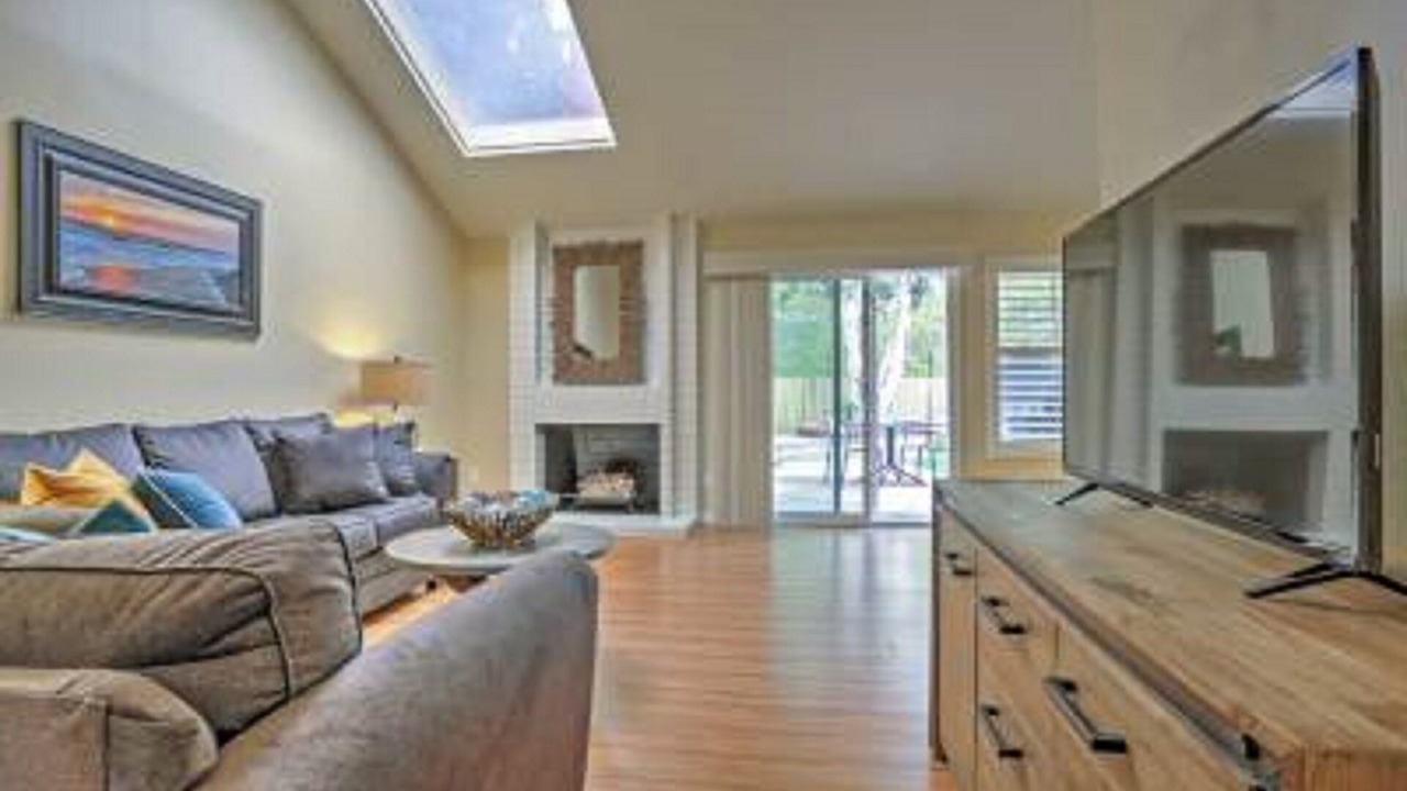 Photo of Livingroom in Solana Beach