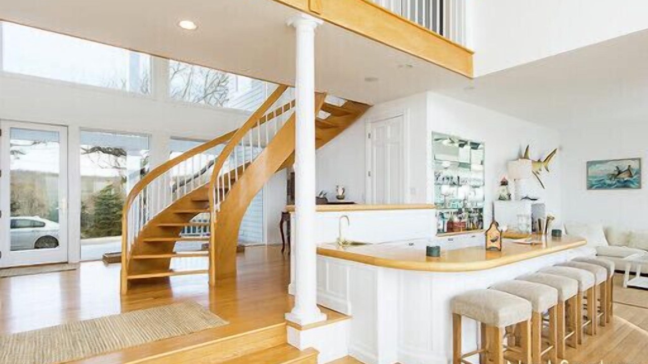 Photo of Others in Montauk