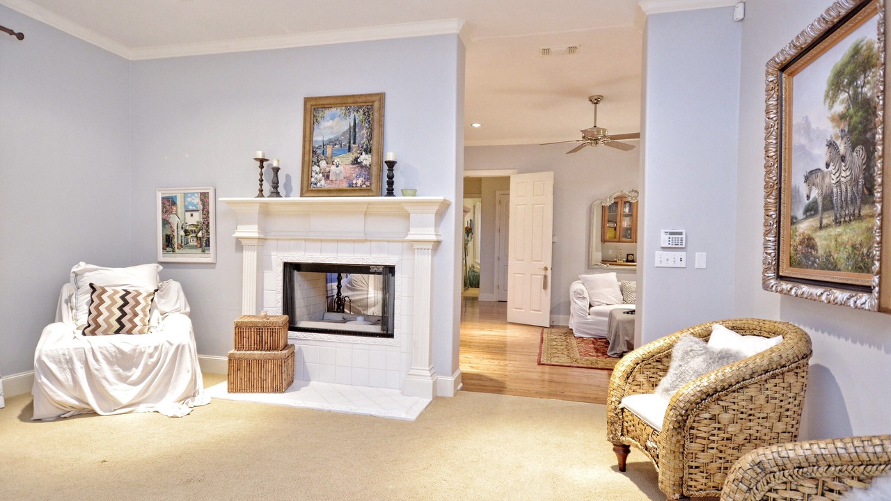 Photo of Livingroom in Sutherland Springs