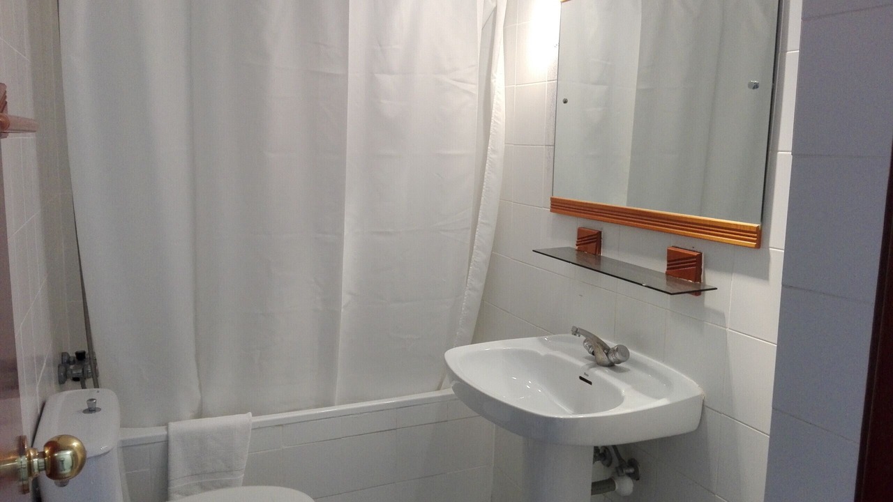 Photo of Bathroom in Salou City Centre