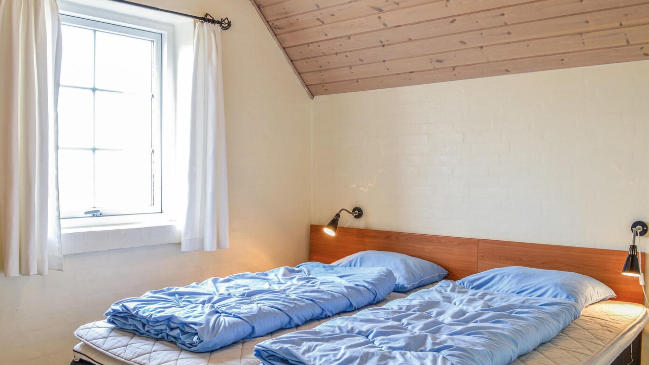 Photo of Others in Vrist Strand