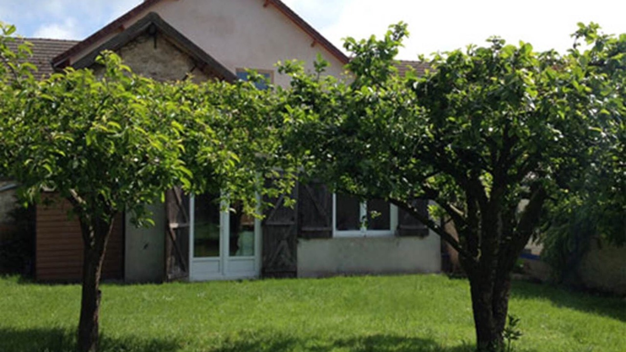 Photo of Others in Bailly