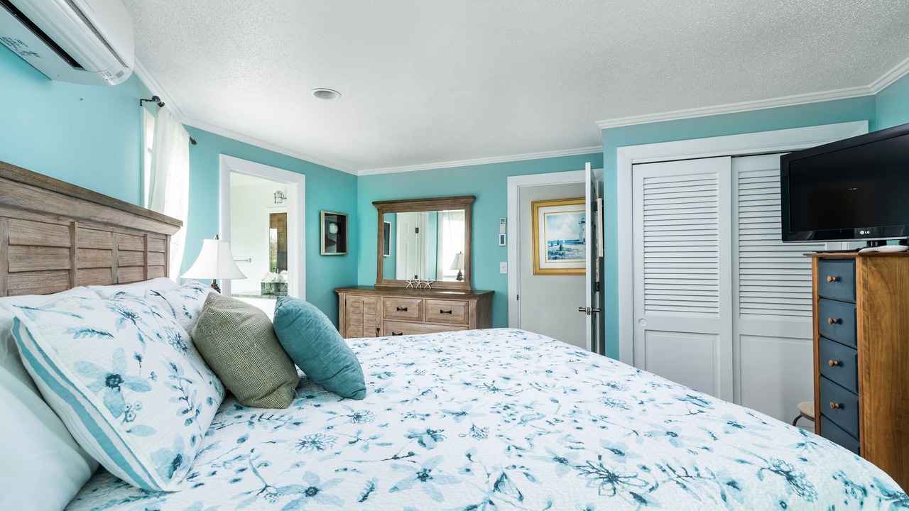 Photo of Others in Edgartown