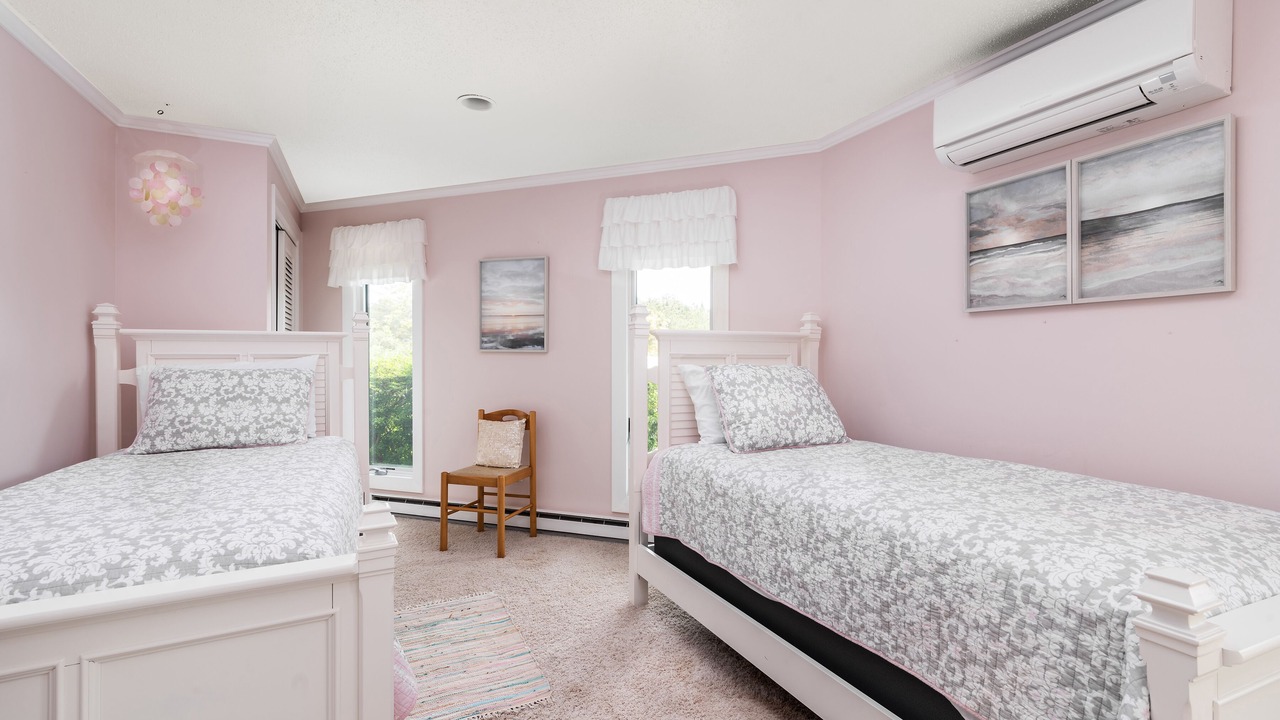 Photo of Others in Edgartown