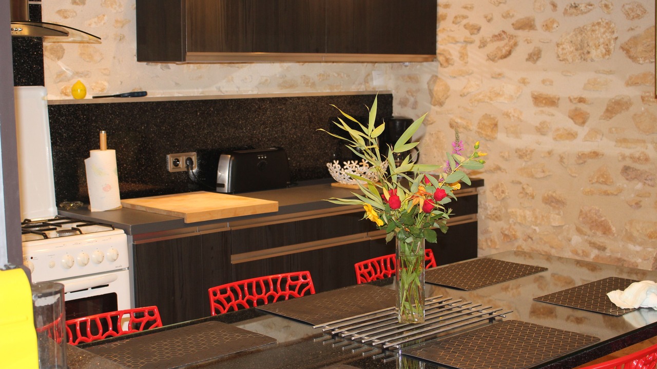 Photo of Kitchen in Saint-Pierre-de-Cole