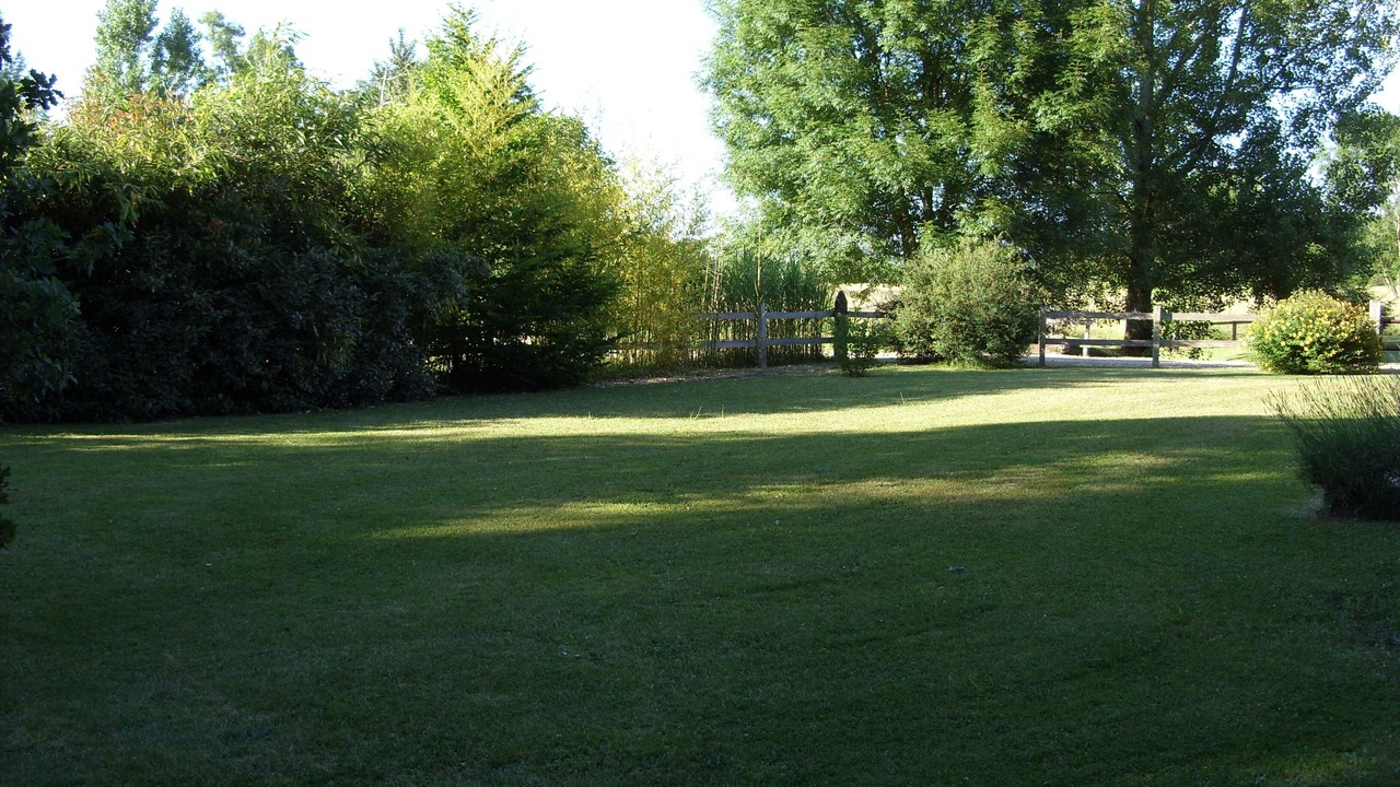 Photo of Outdoor in Saint-Pierre-de-Cole