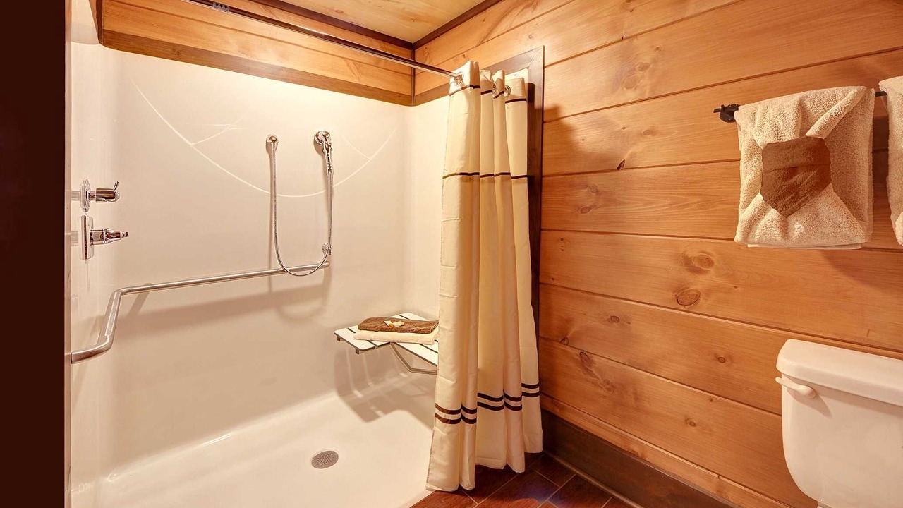 Photo of Bathroom in Pigeon Forge